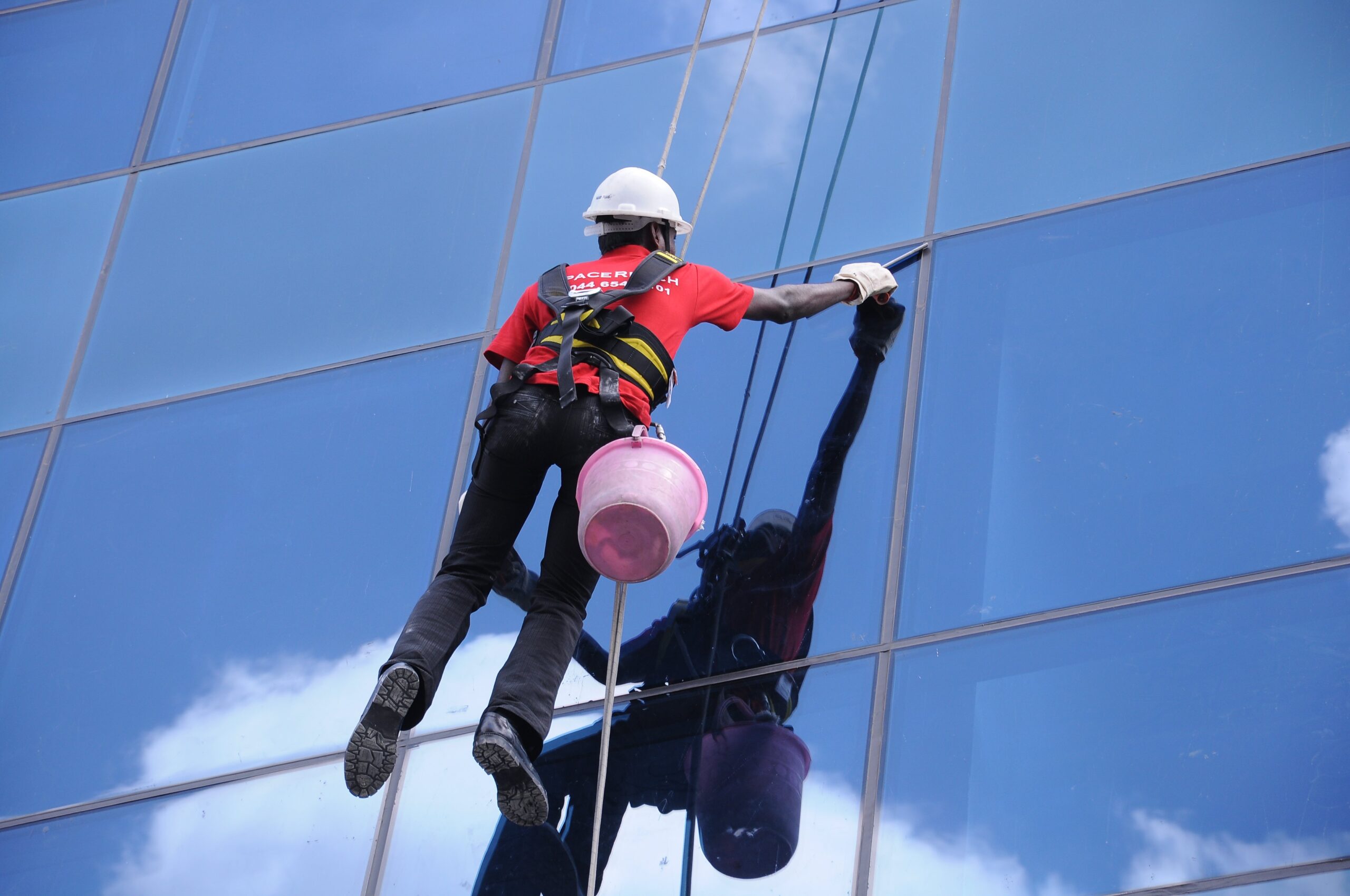 Facade and industrial maintenance